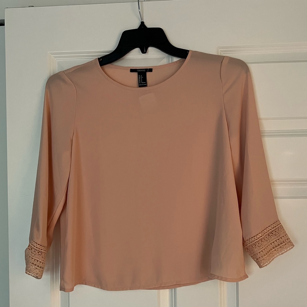 NWT Blush Pink Chiffon Embroidered Cuffs Top, Small
